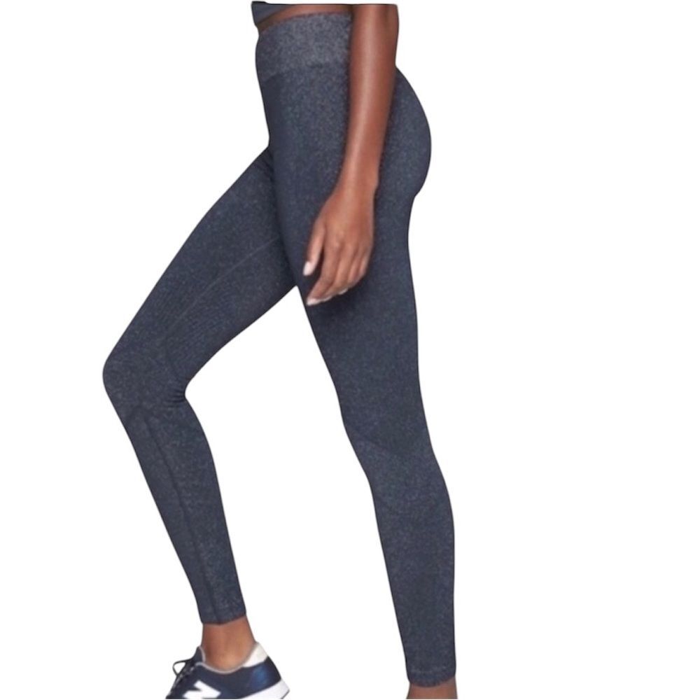 NEW Athleta Grey and Silver Patterned Sparkle Seamless Leggings